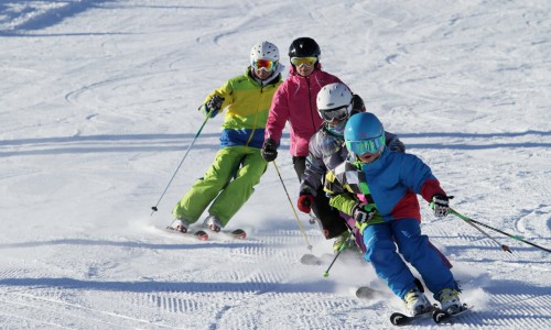 Perfektes Pistenangebot am Fuße des Dachsteins © Photo-Austria Hans-Peter Steiner